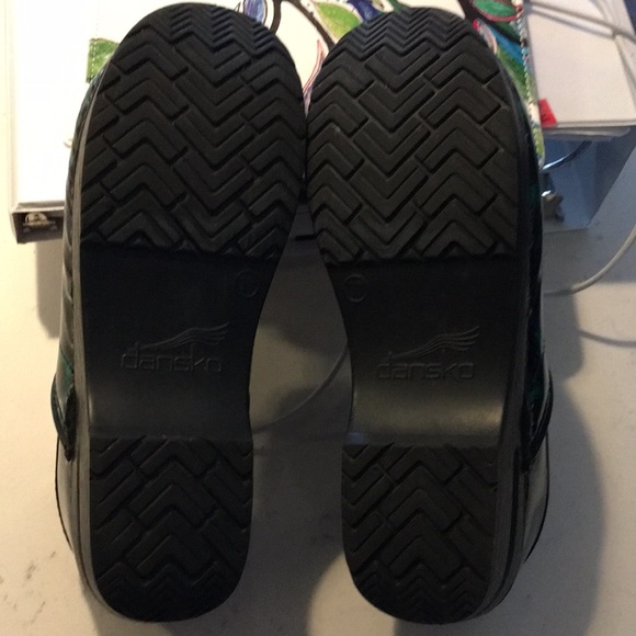 Dansko clogs. Size 38.  Like new!!! - Picture 2 of 2